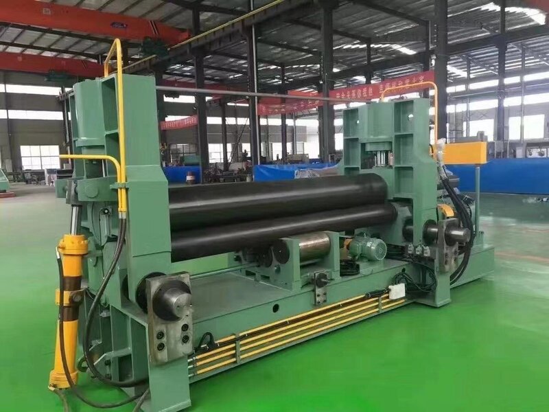 nơi bán máy lốc tôn chính hãng