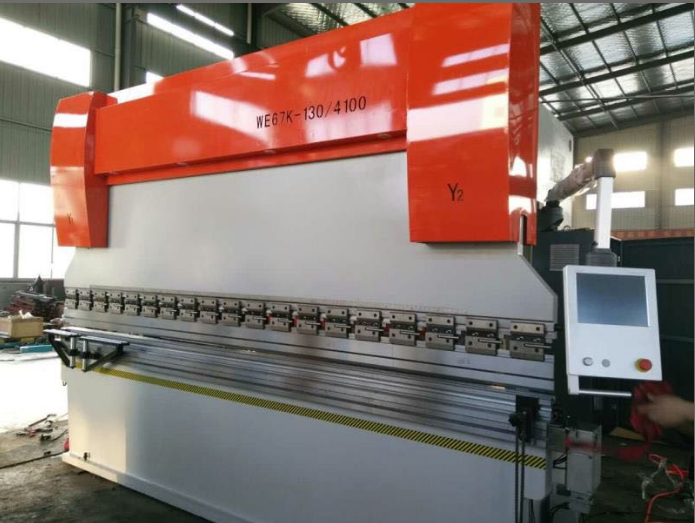 máy chấn tôn thủy lực