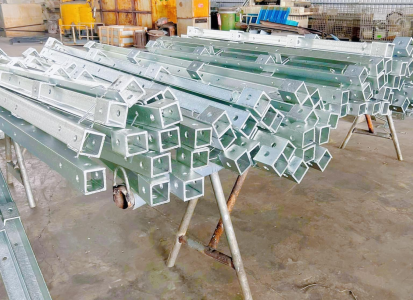 ĐƠN HÀNG GẤP – VÀ BÀI HỌC VỀ SỰ CHỦ ĐỘNG TRONG SẢN XUẤT MẠ KẼM