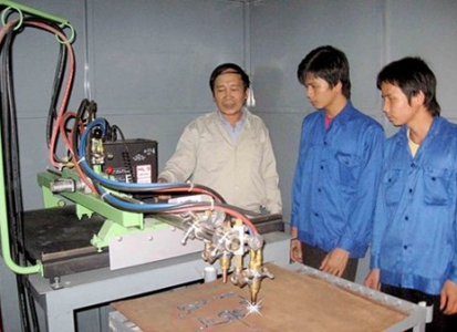 Nghề cắt gọt kim loại lên ngôi