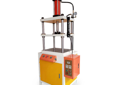 Ứng Dụng Máy Ép Thủy Lực 4 Trụ trong Sản Xuất Đồ Gia Dụng