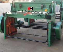 MÁY CẮT TÔN Q11-31300