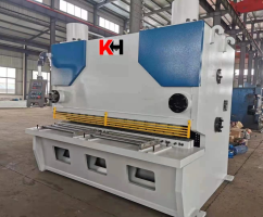 MÁY CẮT TÔN Q11K-202500