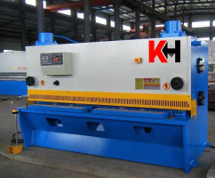 MÁY CẮT TÔN QC08K-62500