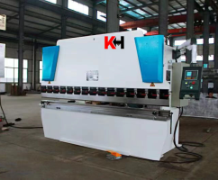  MÁY CHÂN TÔN WC67K/Y-40/2000